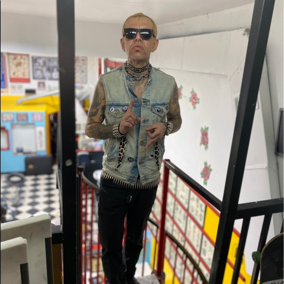 Meet your Posher, Francisco - Picture 5 of 11